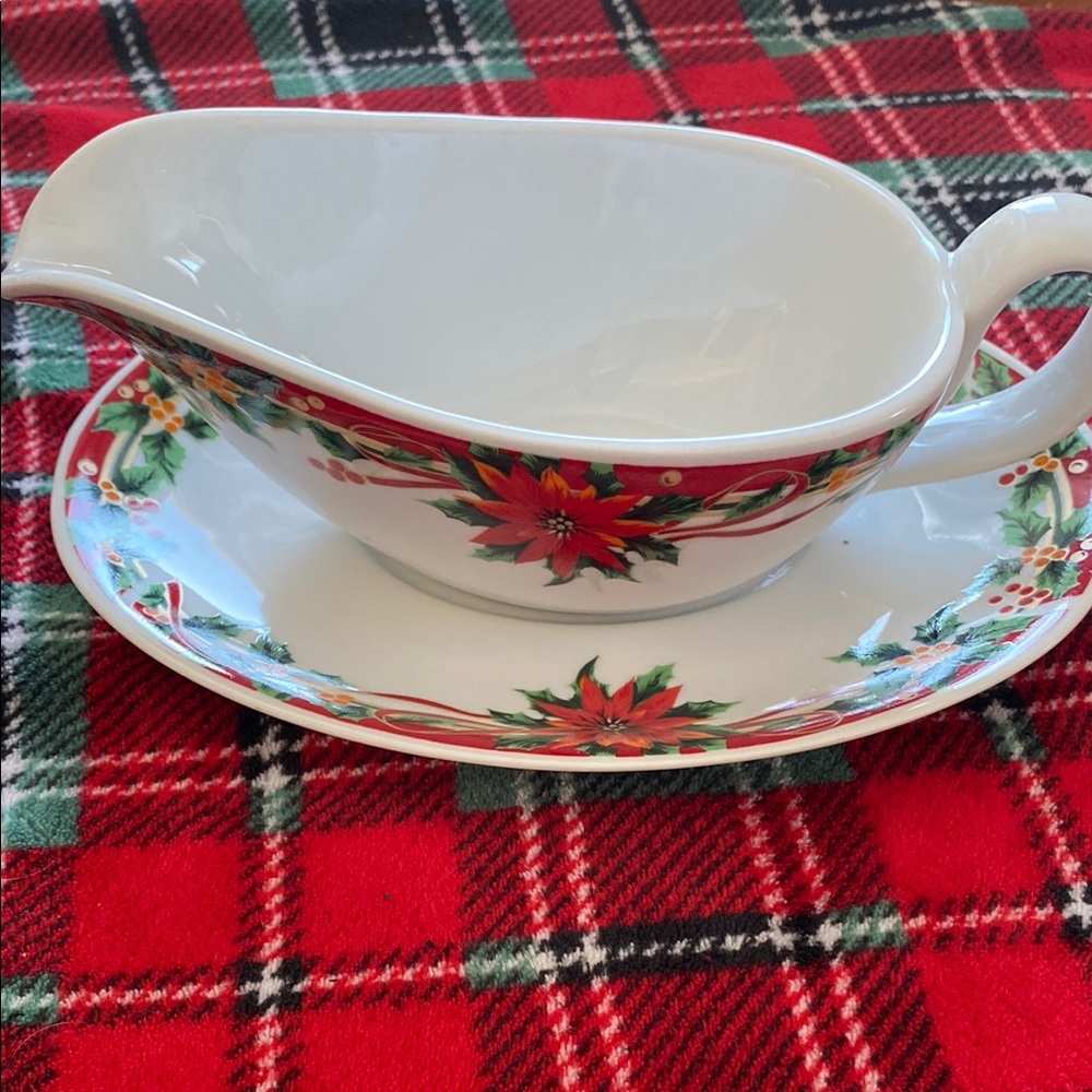 Festive Gravy Boat and Saucer with Poinsettia Design